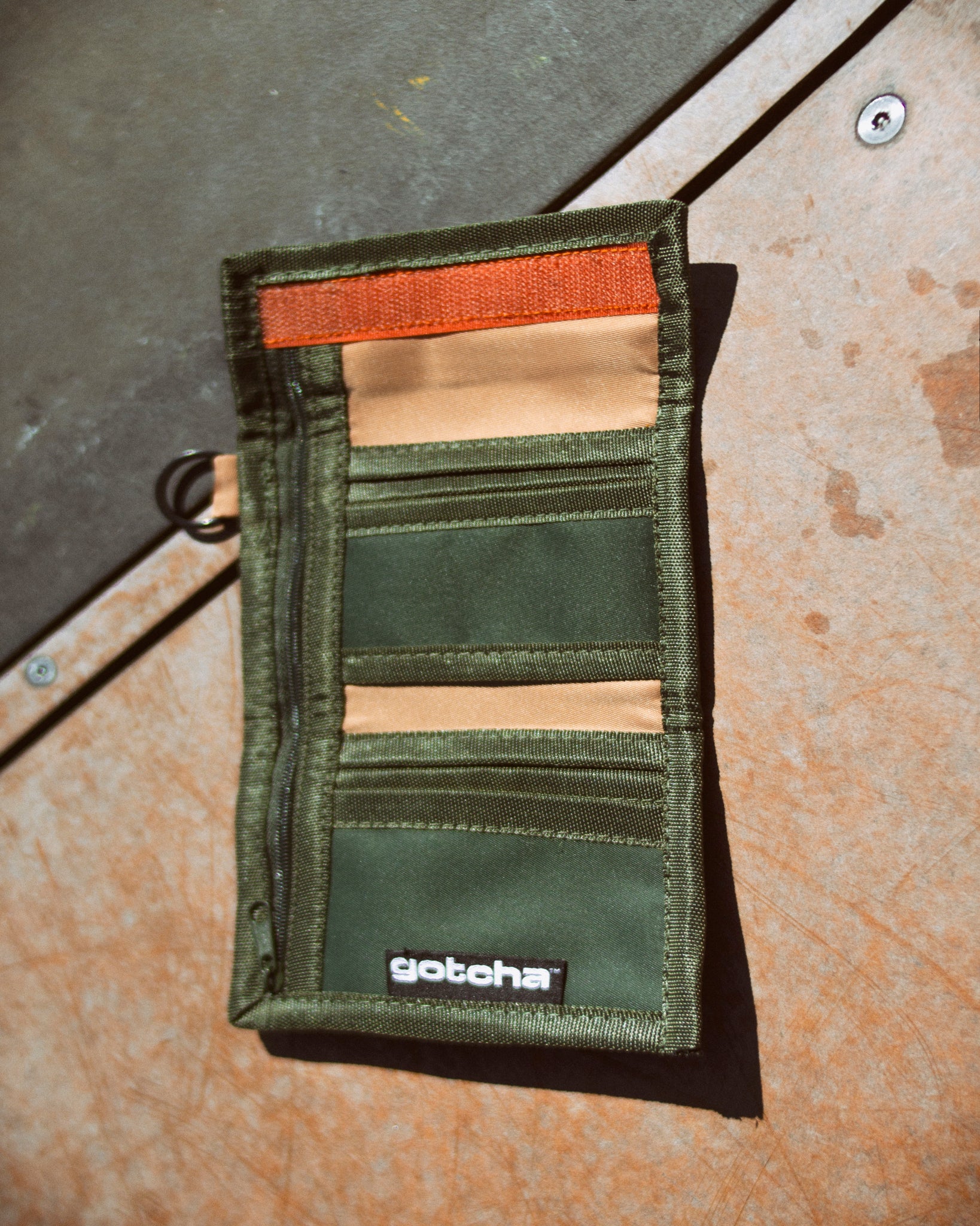 Split Wallet: Stylish Storage – Gotcha USA
